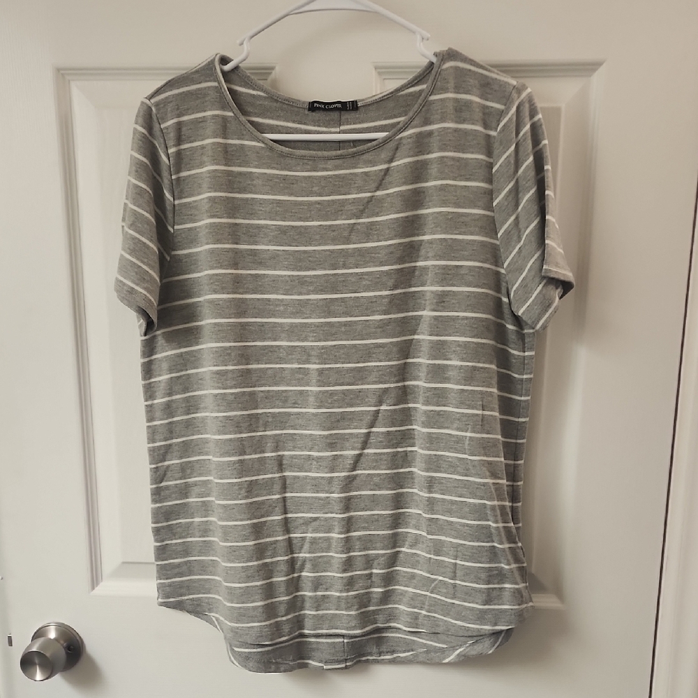 Pink Clover Gray and White Striped Short Sleeve Tee